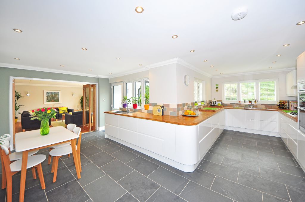 Kitchen of House 203 in Grofield