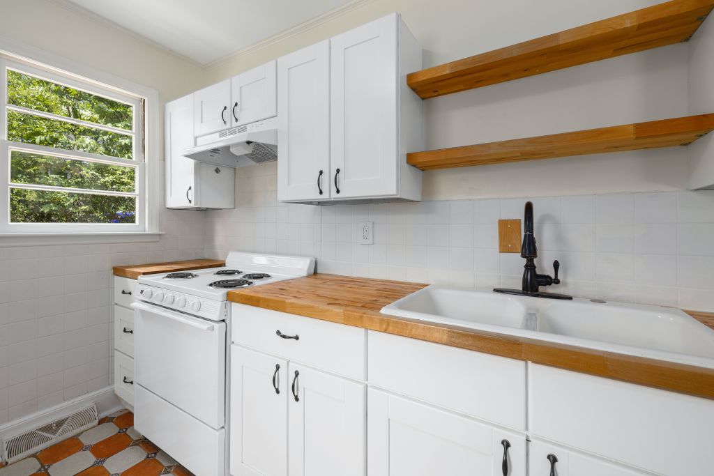 Kitchen of House 303 in Ruabon