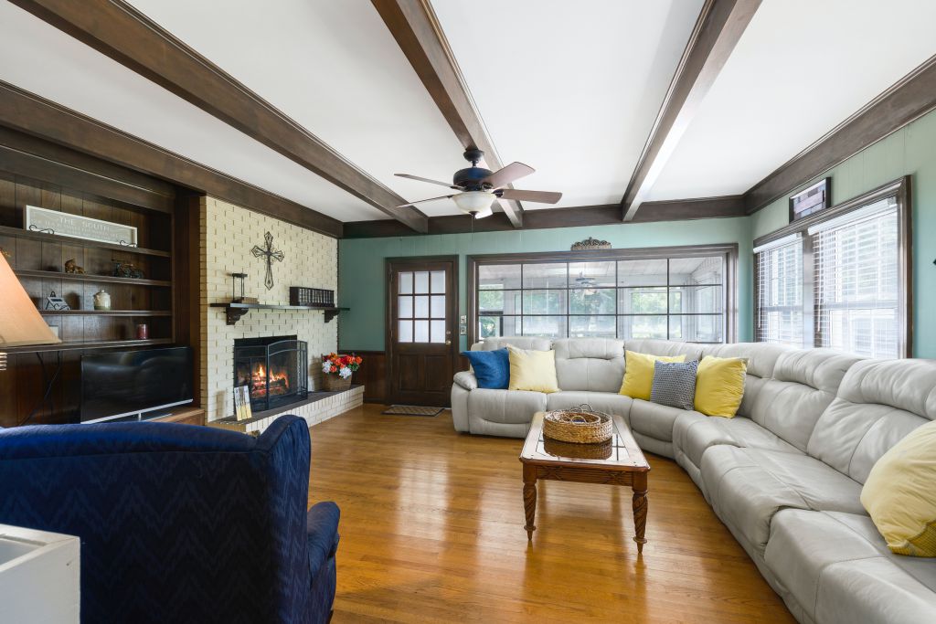 Living of House 222 in St. Kingsmark